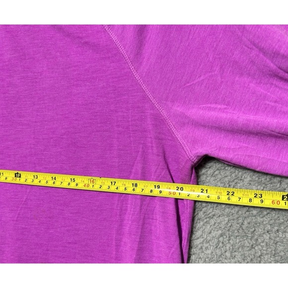 Under Armour Shirt Women XL Pink Vented Back Athletic Workout Running Jogging - Picture 2 of 11